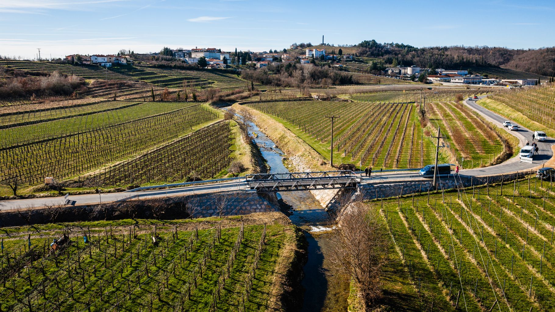 Montažni most Snežeče
