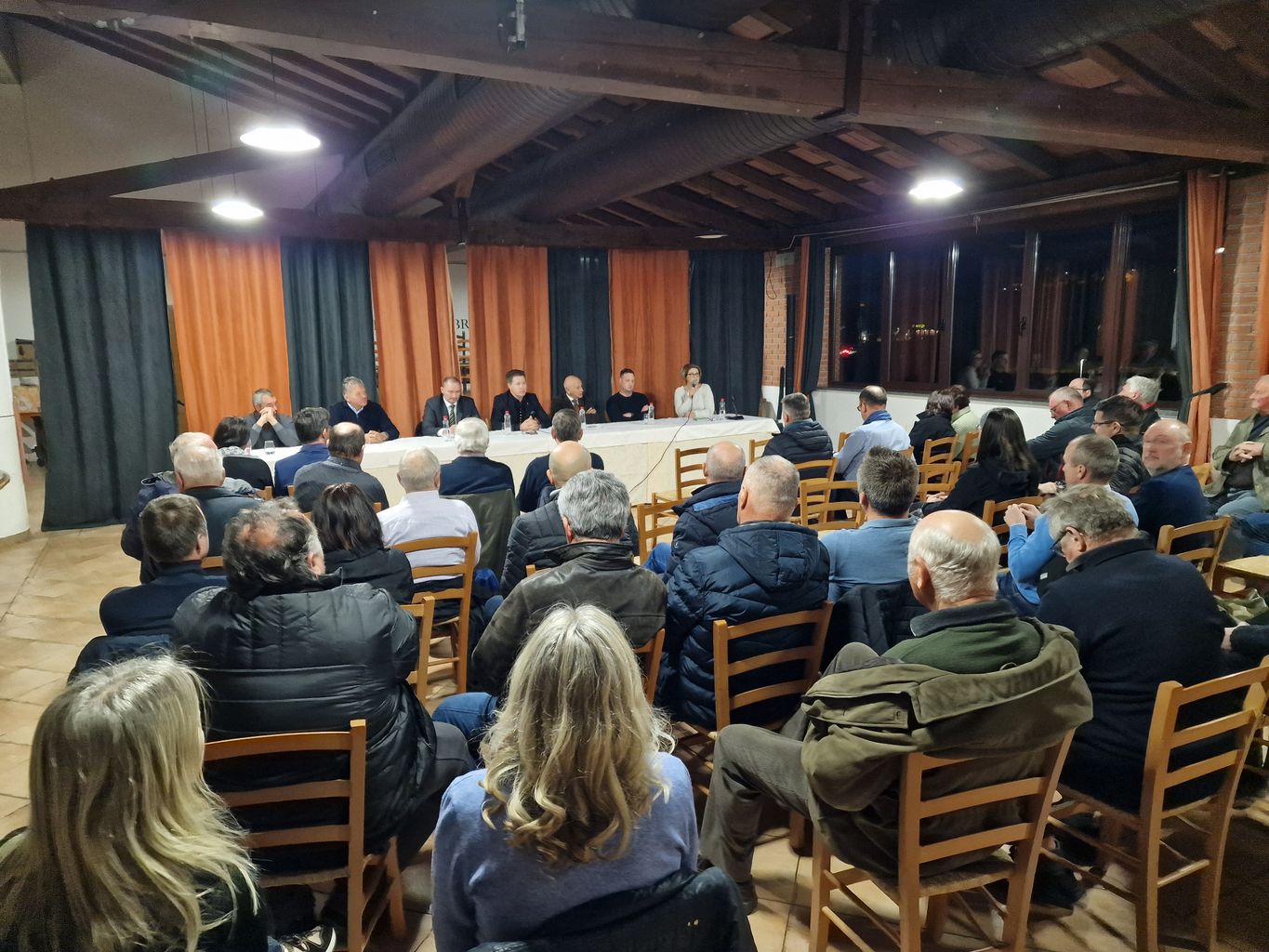 Pogovorno omizje Kdo bo v Brdih še kmetoval? (1.2.2024)