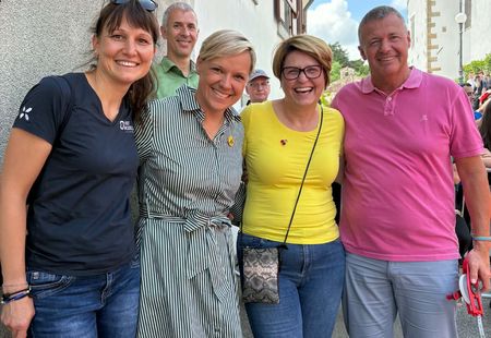 Obisk delegacije Občine Schengen na sobotnem dogajanju PRaznika češenj